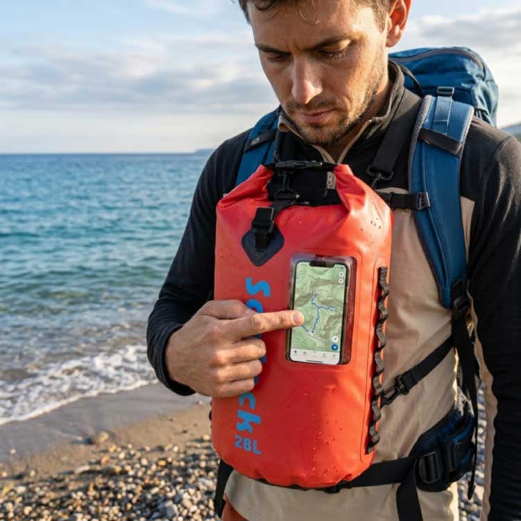 Vodotesen nahrbtnik z okencem za telefon: Prednosti za navigacijo in uporabo na prostem